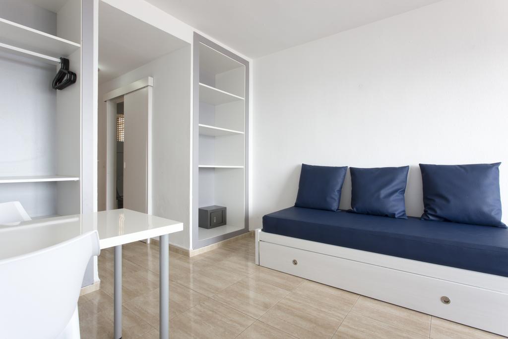 Las Palomas Apartments Econotels Palmanova Екстериор снимка