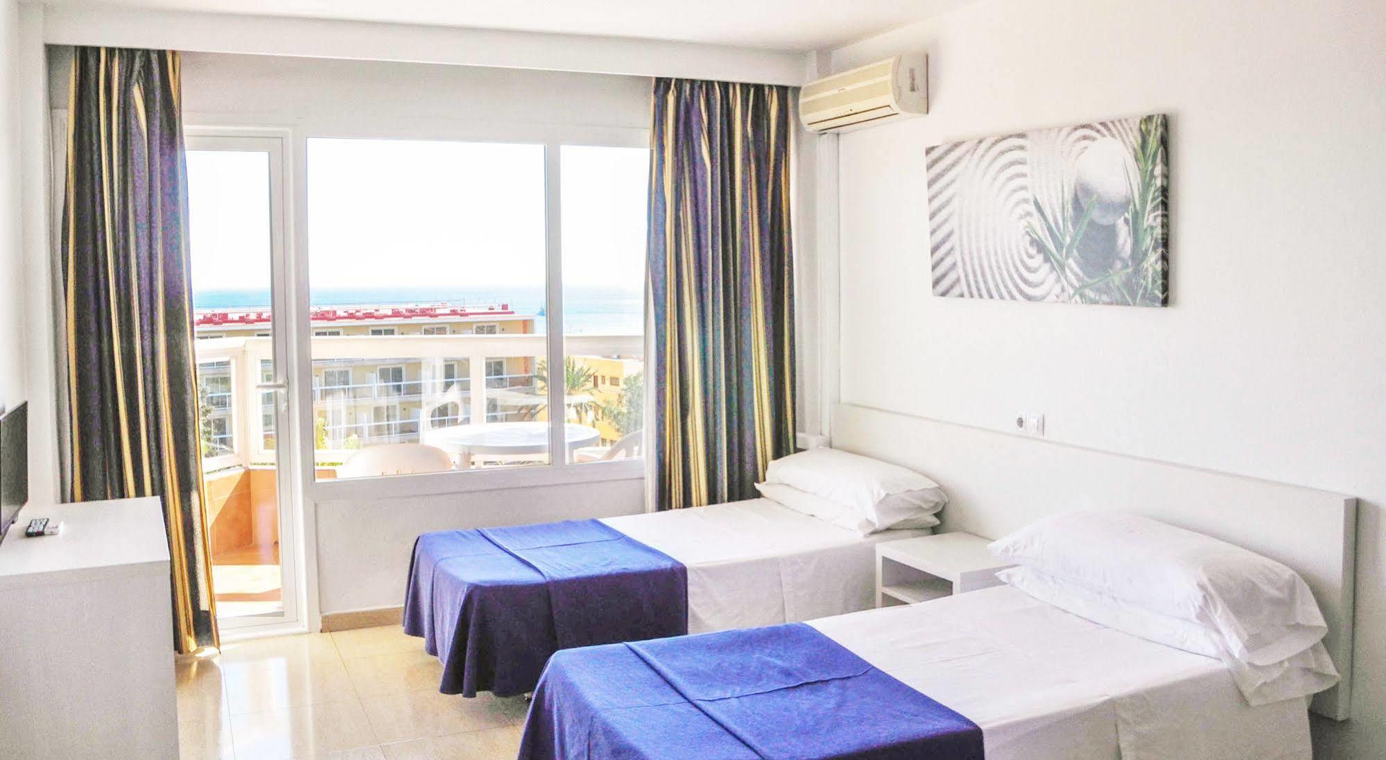 Las Palomas Apartments Econotels Palmanova Екстериор снимка